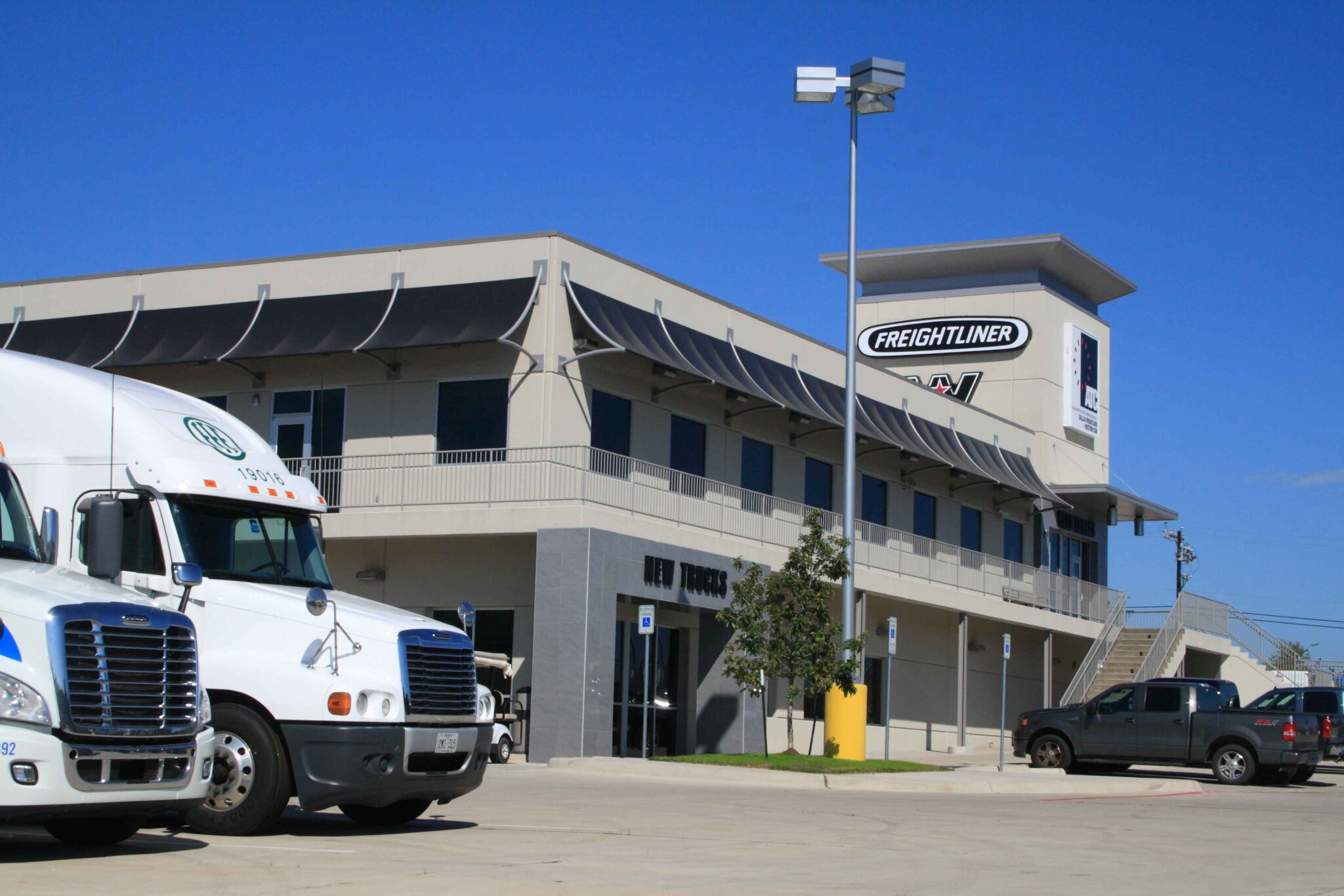 ATC Freightliner Cyntergy